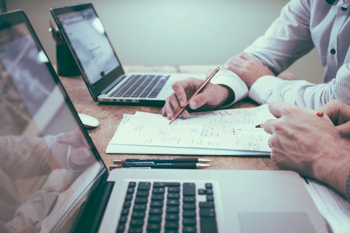 Building Code & Bylaw Advisory